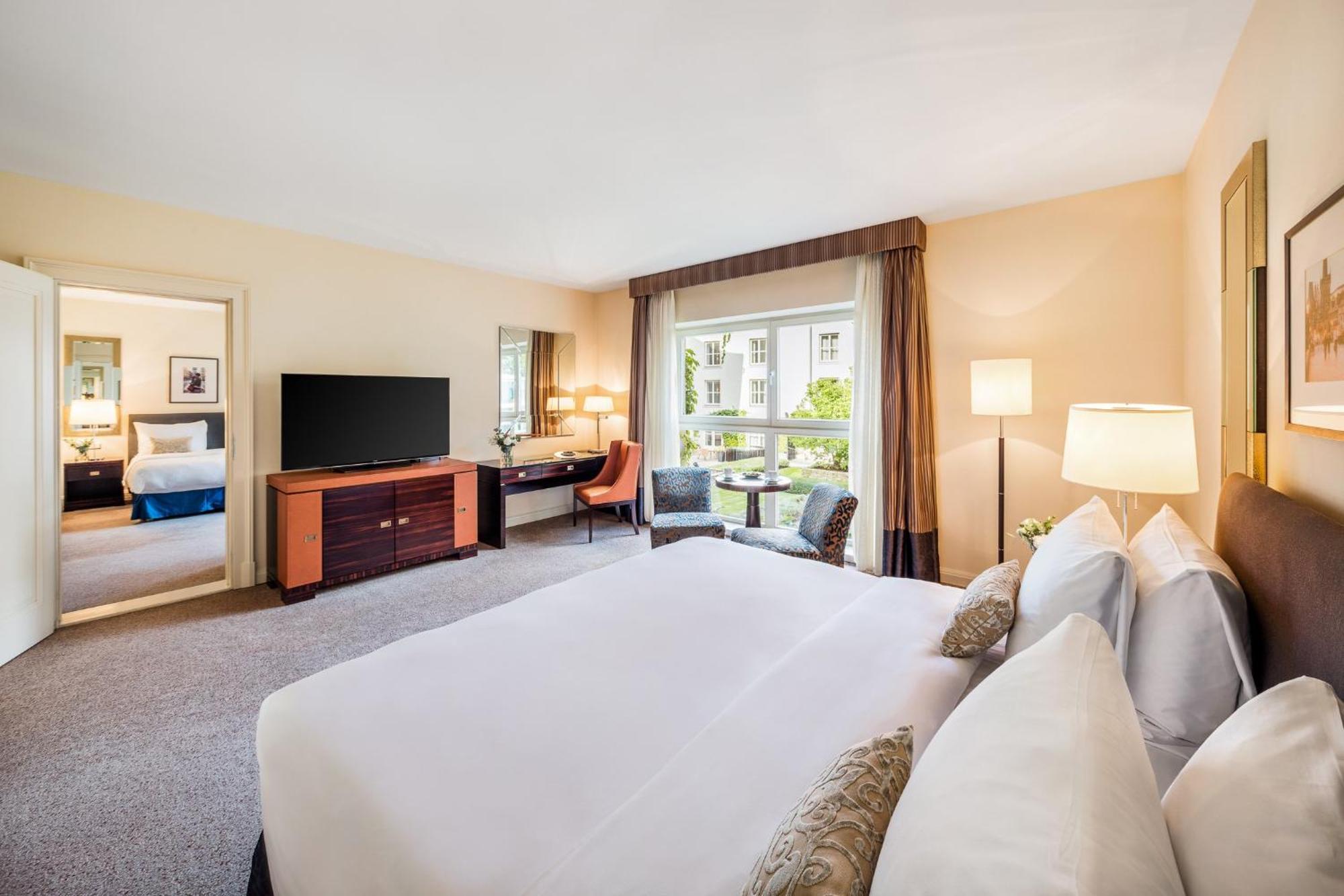 Mandarin Oriental, Prag